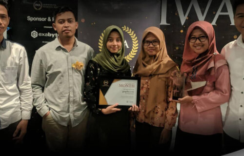 grapiku-mendapatkan-penghargaan-iwa-2018(1) Grapiku Meraih Penghargaan Indonesia Website 2018